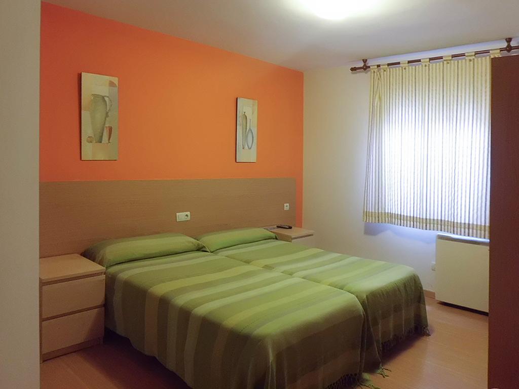 Hostal Caracas Lalín Esterno foto